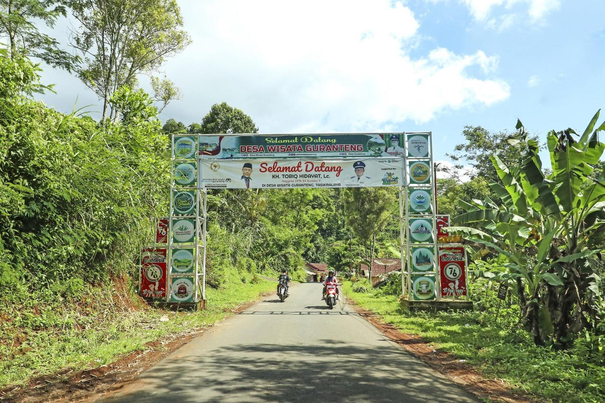Oyo Homes 90956 Desa Wisata Guranteng Pendjalu Dış mekan fotoğraf