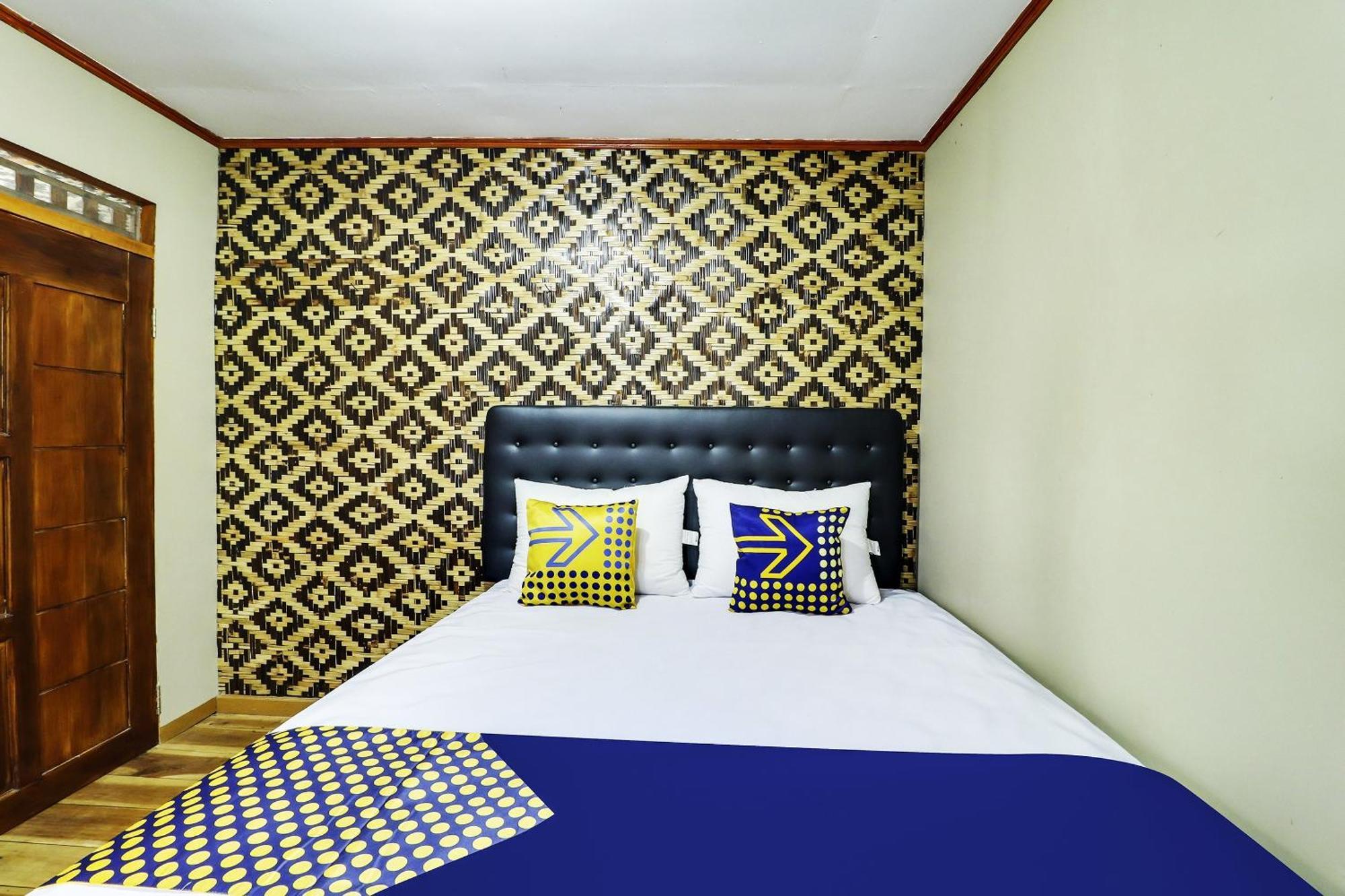 Oyo Homes 90956 Desa Wisata Guranteng Pendjalu Dış mekan fotoğraf